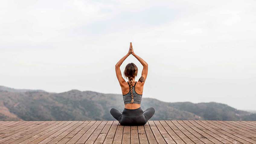 ejercicios-de-las-posturas-madre-con-manu-yoga-de-vida HitLive - Bienvenidos